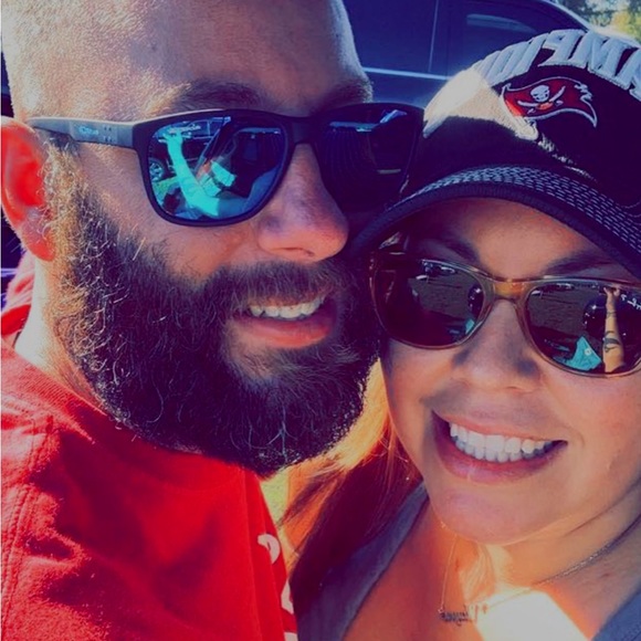 Meet your Posher, Tara - Picture 2 of 9